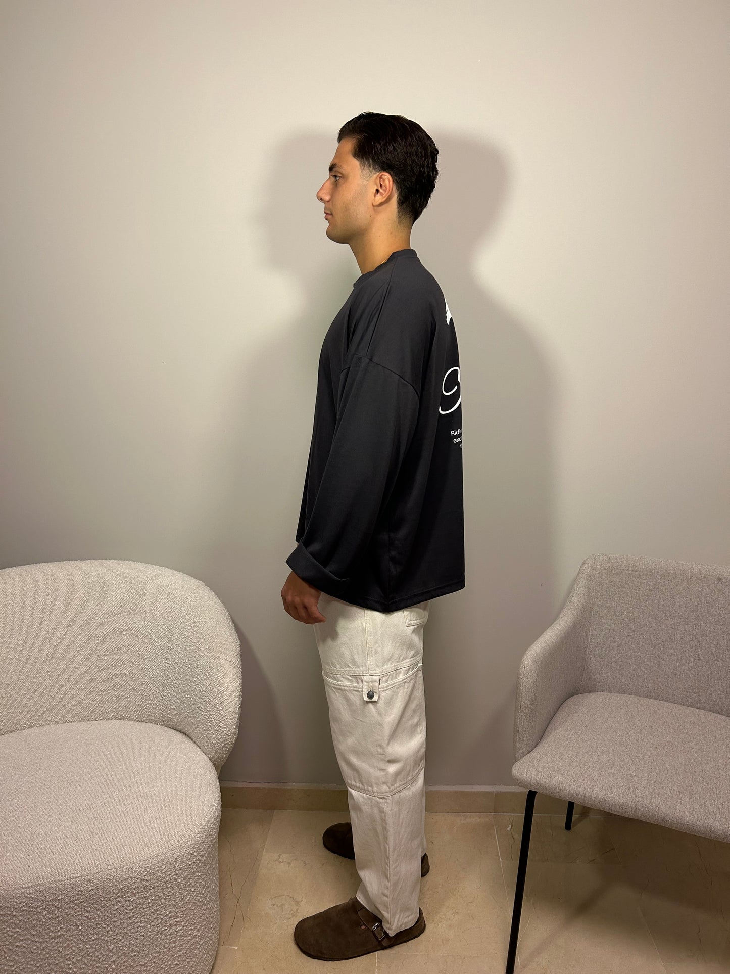 Dark grey longsleeve