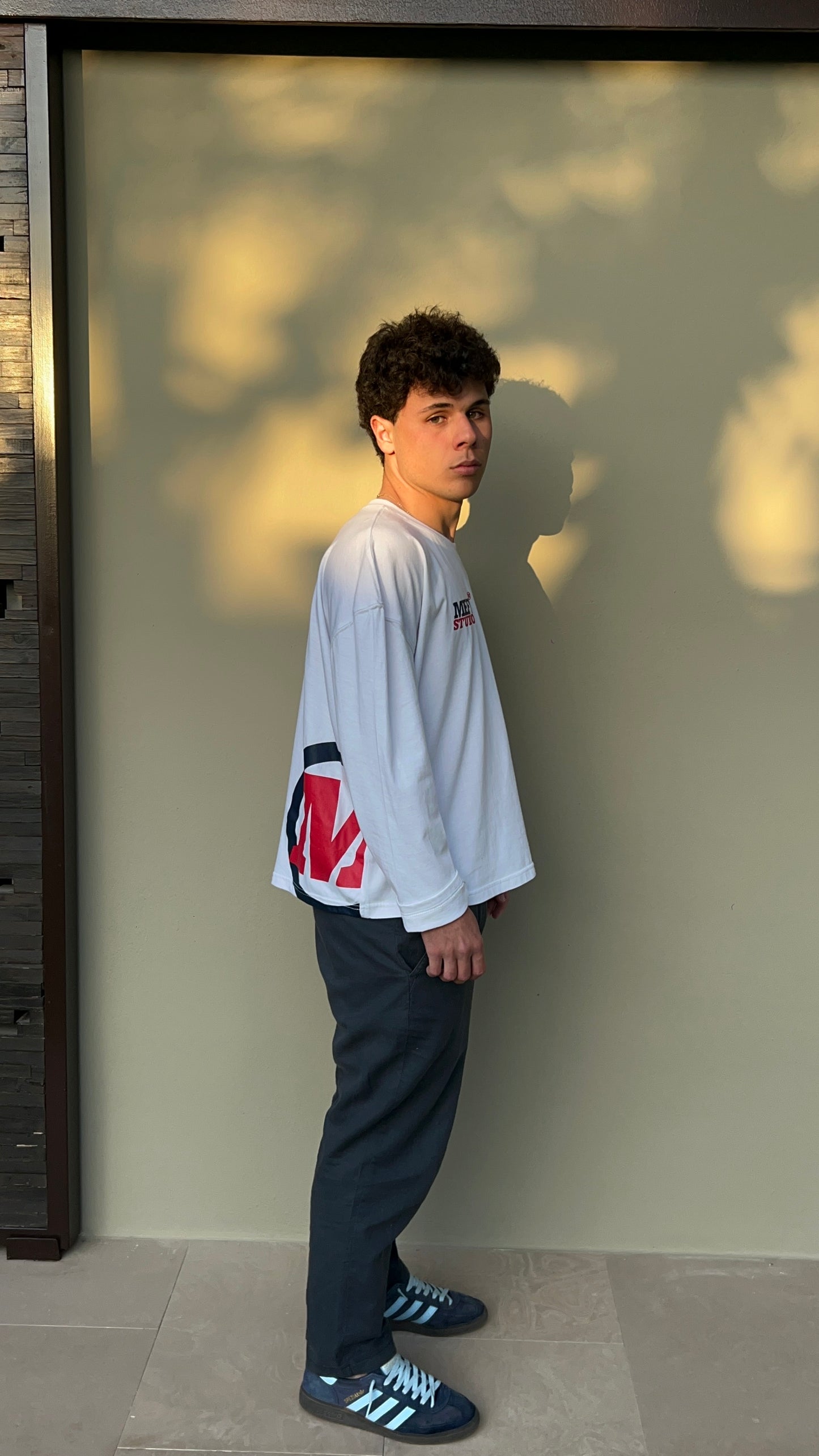 ICONIC WHITE LONGSLEEVE