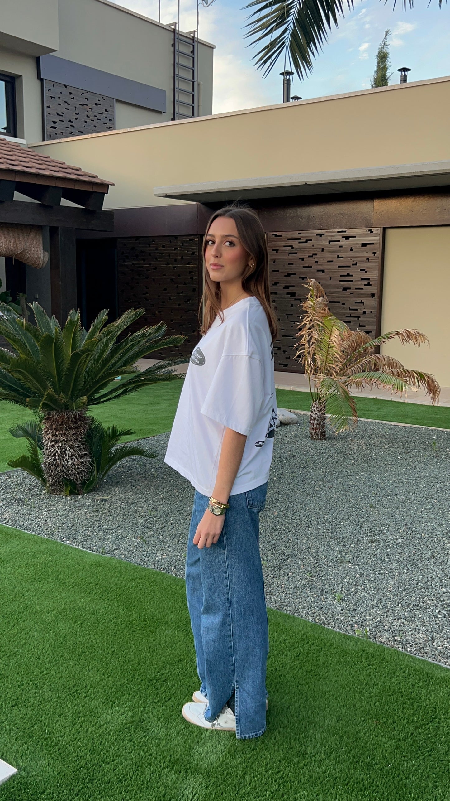 ICONIC WHITE T-SHIRT