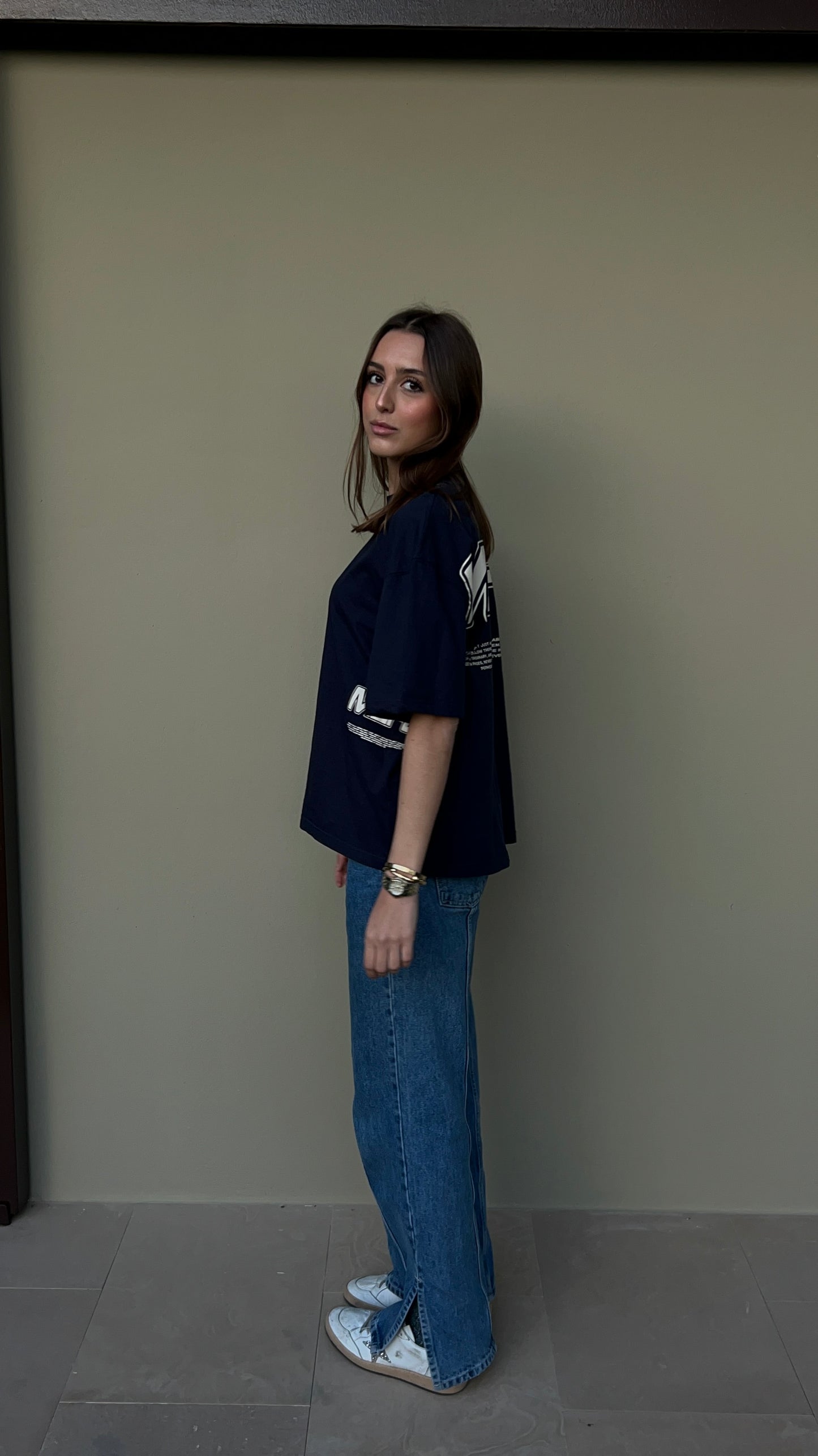 ICONIC NAVY BLUE T-SHIRT